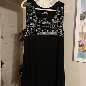 Torrid super soft Size 3 shirt